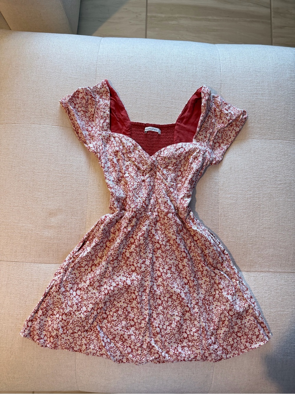 Abercrombie & Fitch Red Floral Mini Dress - Picture 2 of 3